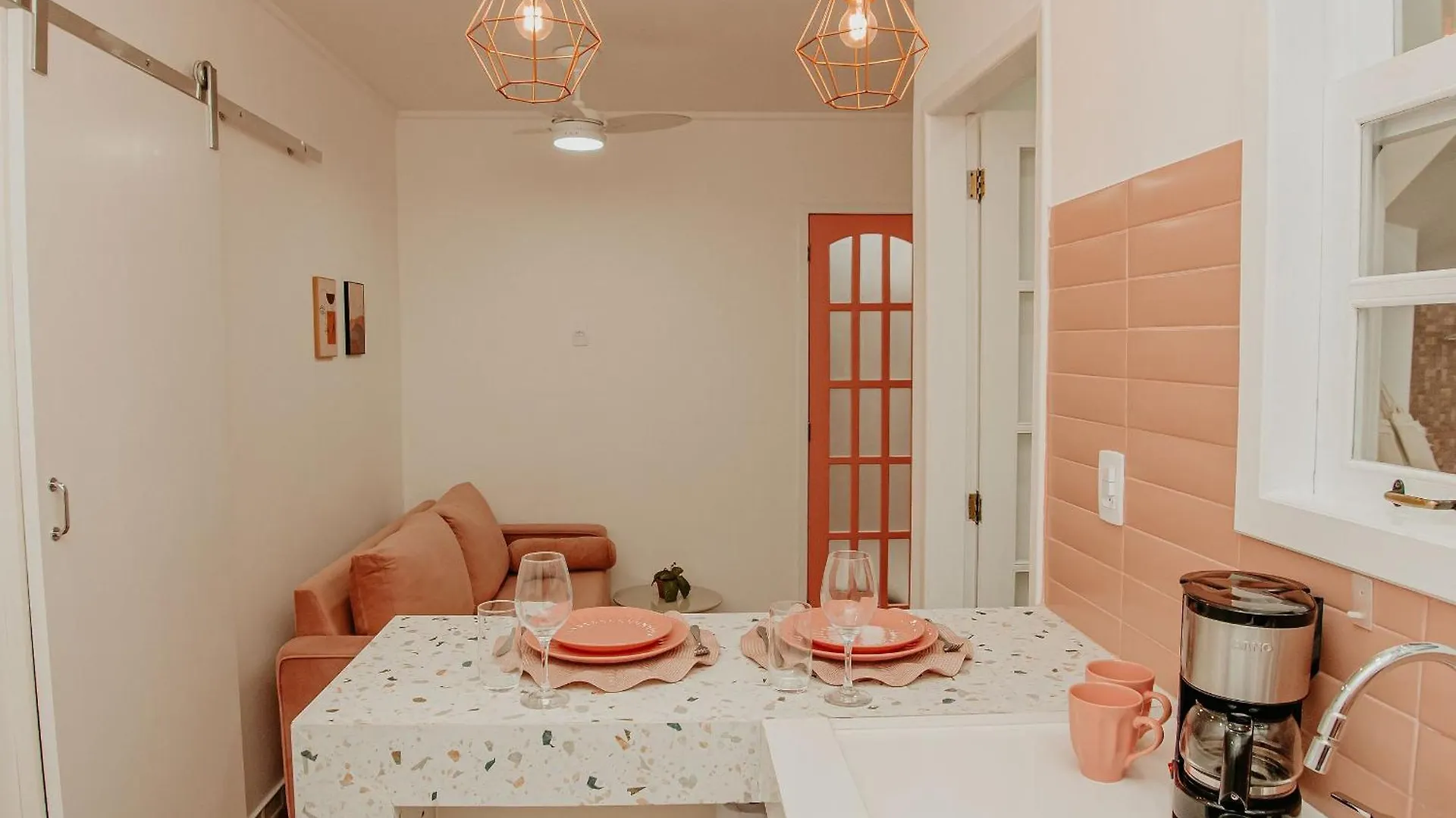 Apartamento Para Casal - 2,4Km Praia Do Forte Cabo Frio