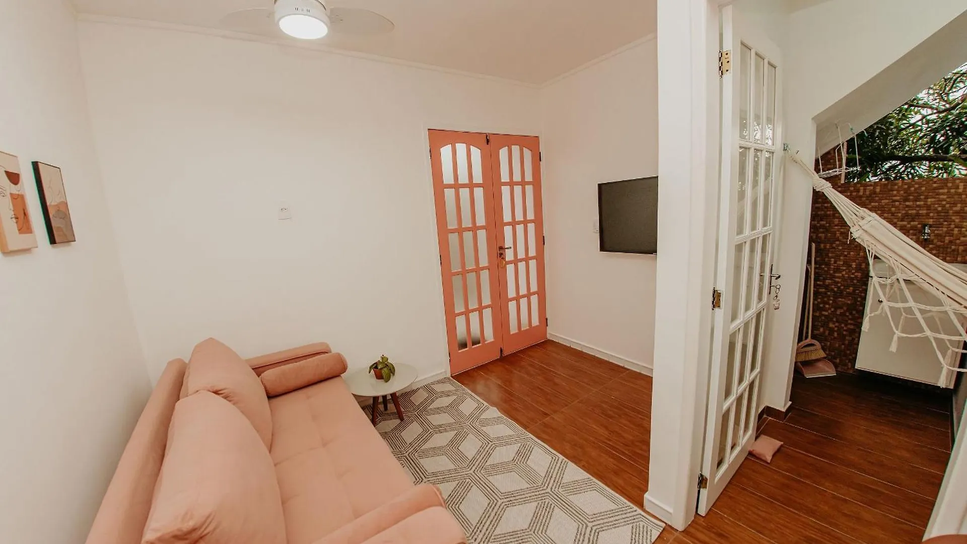 Apartamento Para Casal - 2,4Km Praia Do Forte Cabo Frio 0*,